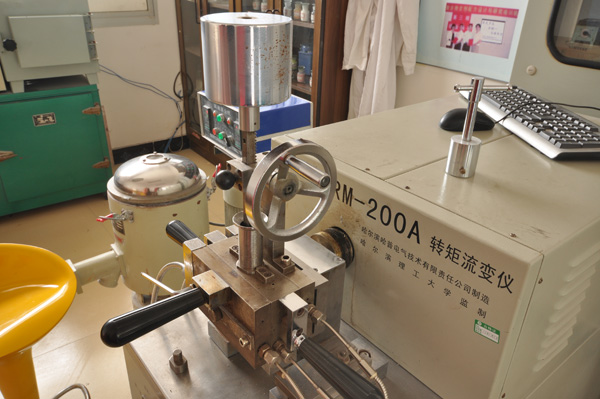 康高特塑料设备